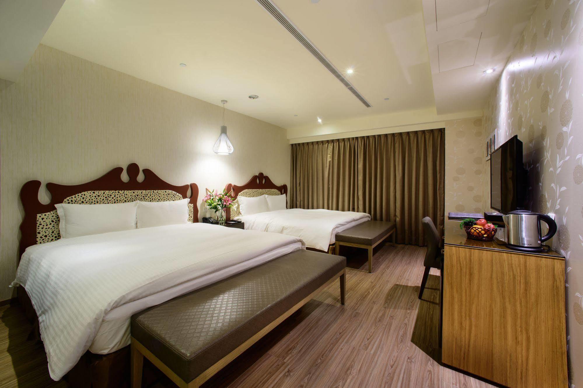 Stay Hotel - Taichung Yizhong Eksteriør billede